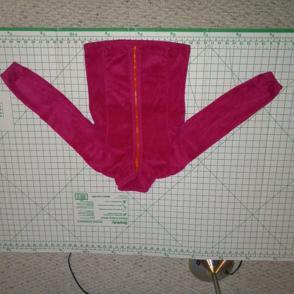 X - Picture 13 of 16